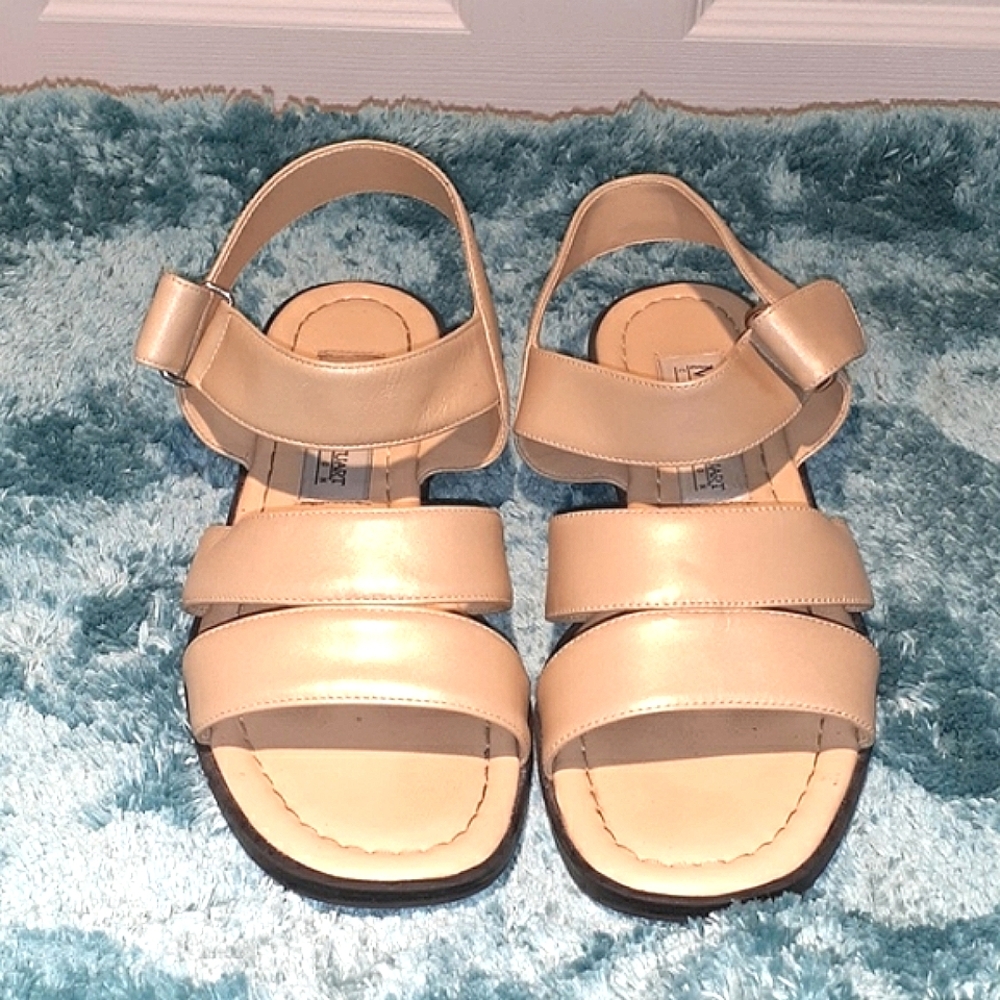 Madeline Stuart "Pickles" Leather Sandals Size 7.5M